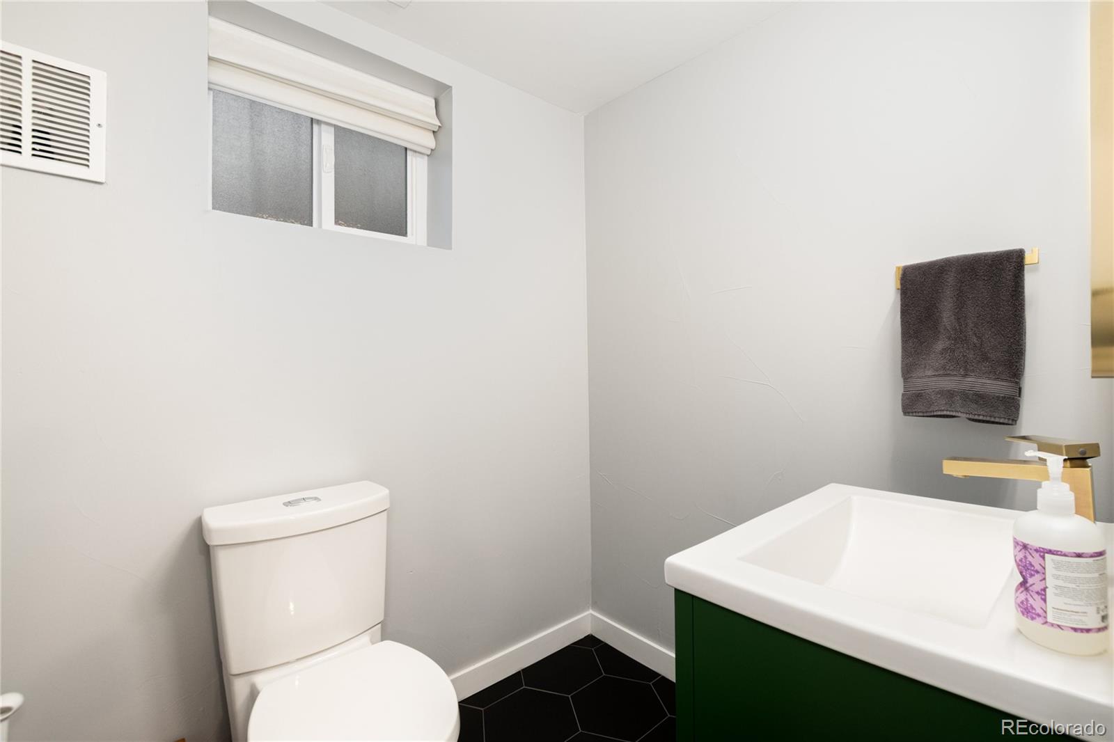 MLS Image #37 for 2570 n fairfax street,denver, Colorado