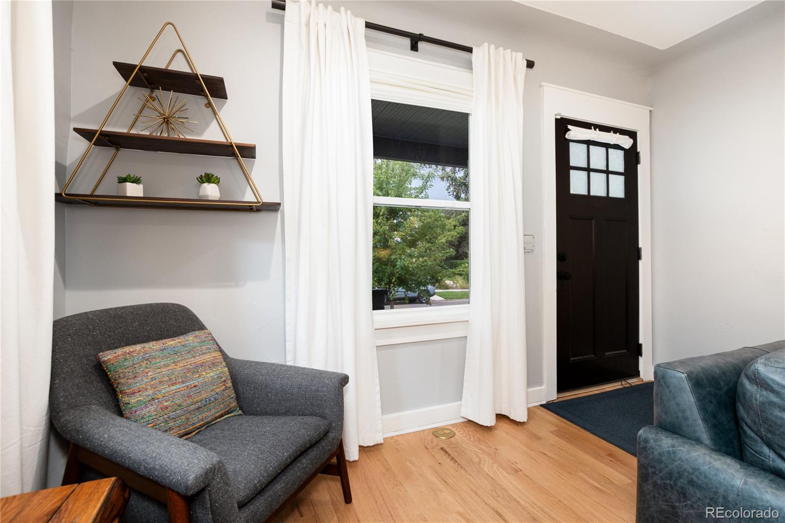 MLS Image #5 for 2570 n fairfax street,denver, Colorado