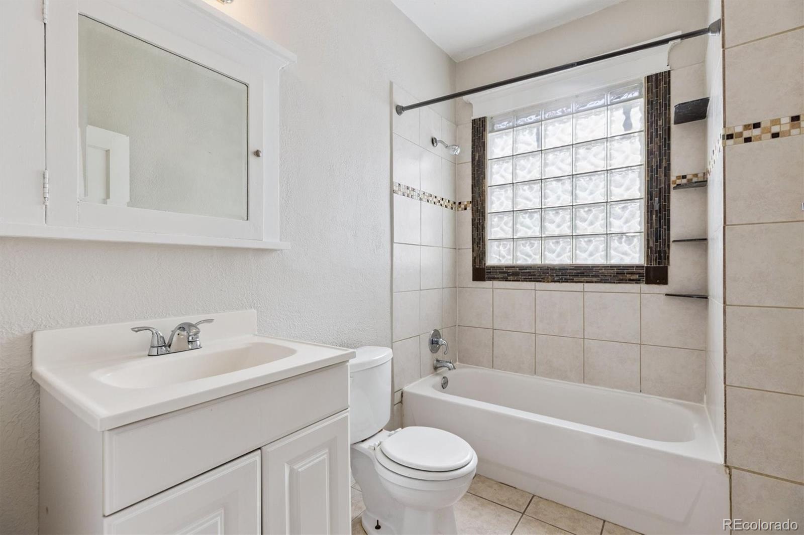 MLS Image #10 for 1411-1419  meade street,denver, Colorado