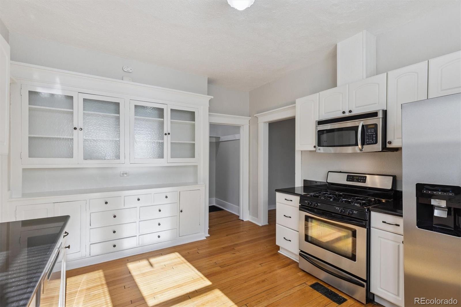 MLS Image #7 for 1411-1419  meade street,denver, Colorado