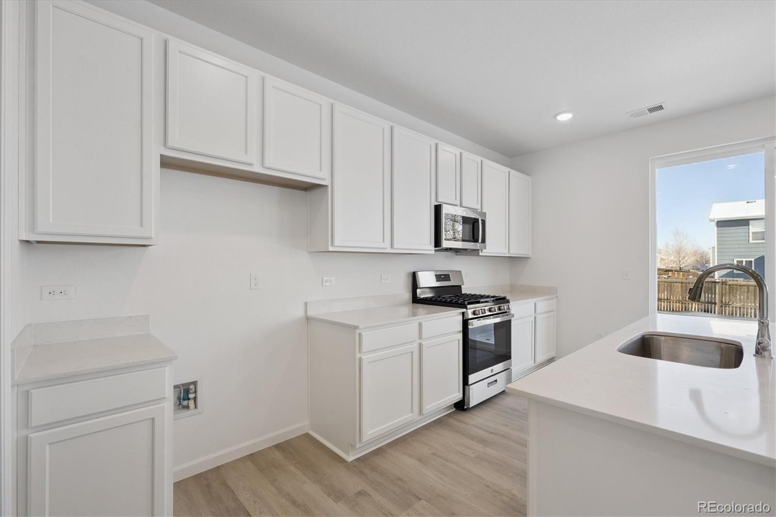 MLS Image #10 for 346  lake granby avenue,brighton, Colorado