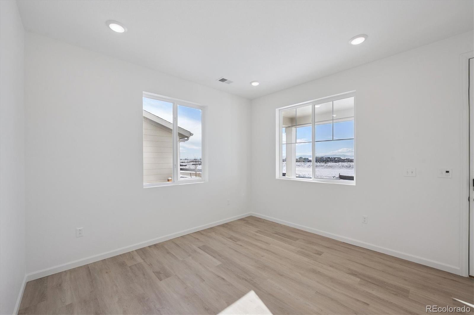 MLS Image #3 for 346  lake granby avenue,brighton, Colorado