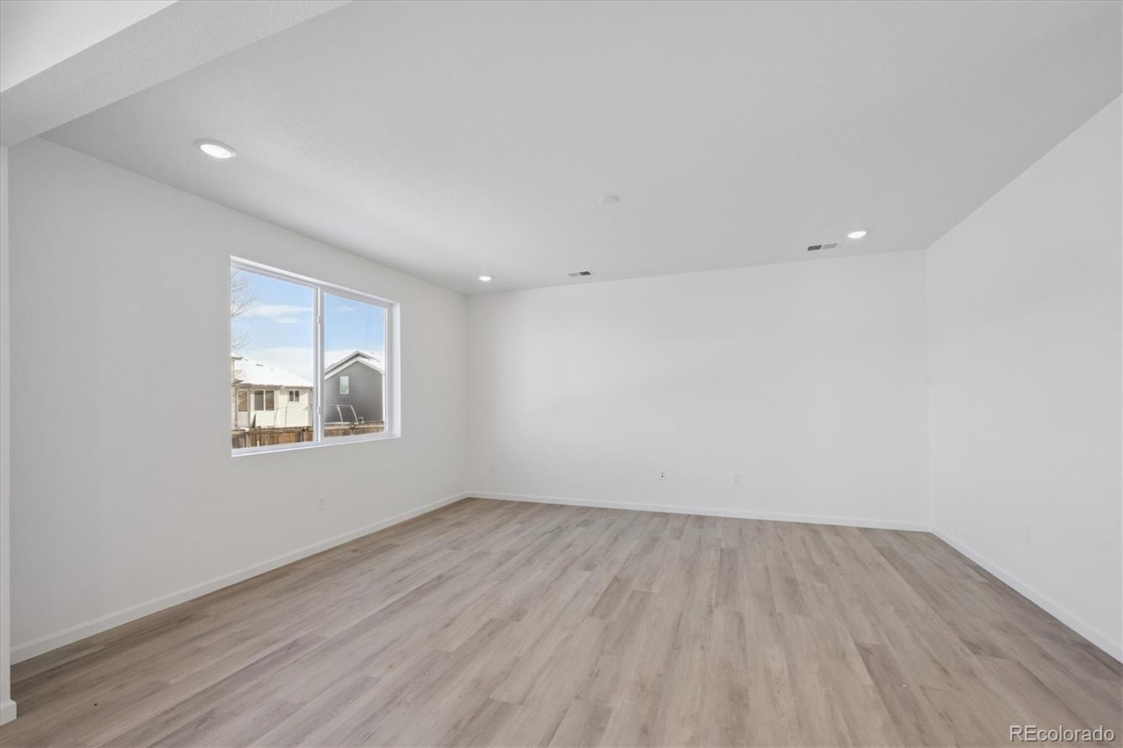 MLS Image #6 for 346  lake granby avenue,brighton, Colorado