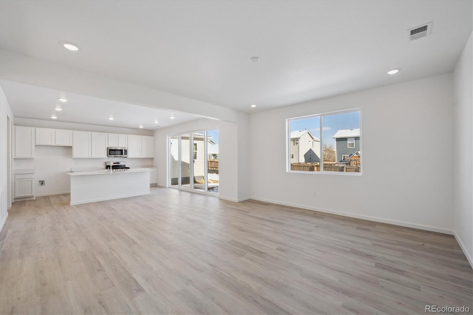 MLS Image #7 for 346  lake granby avenue,brighton, Colorado