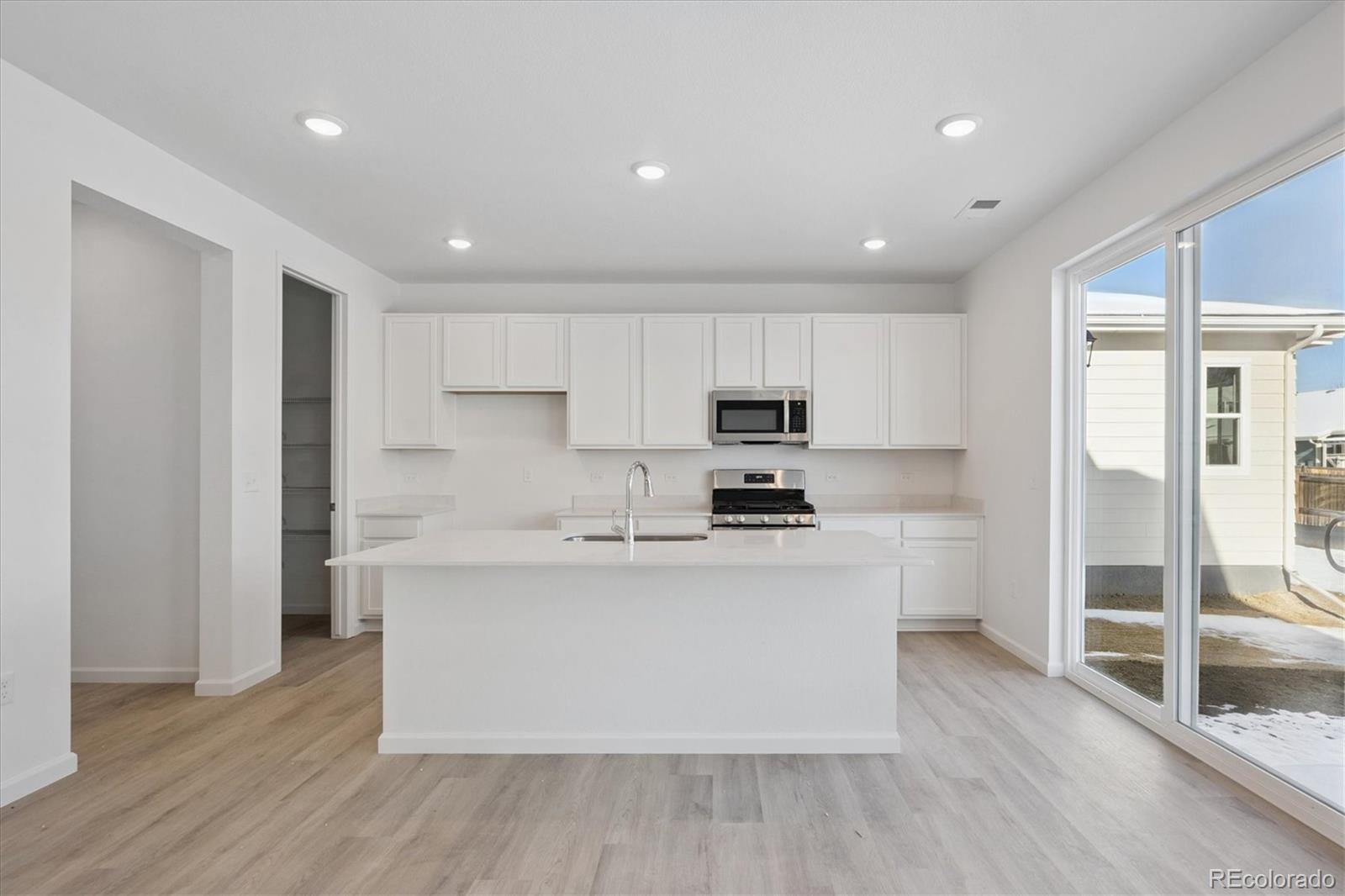 MLS Image #9 for 346  lake granby avenue,brighton, Colorado