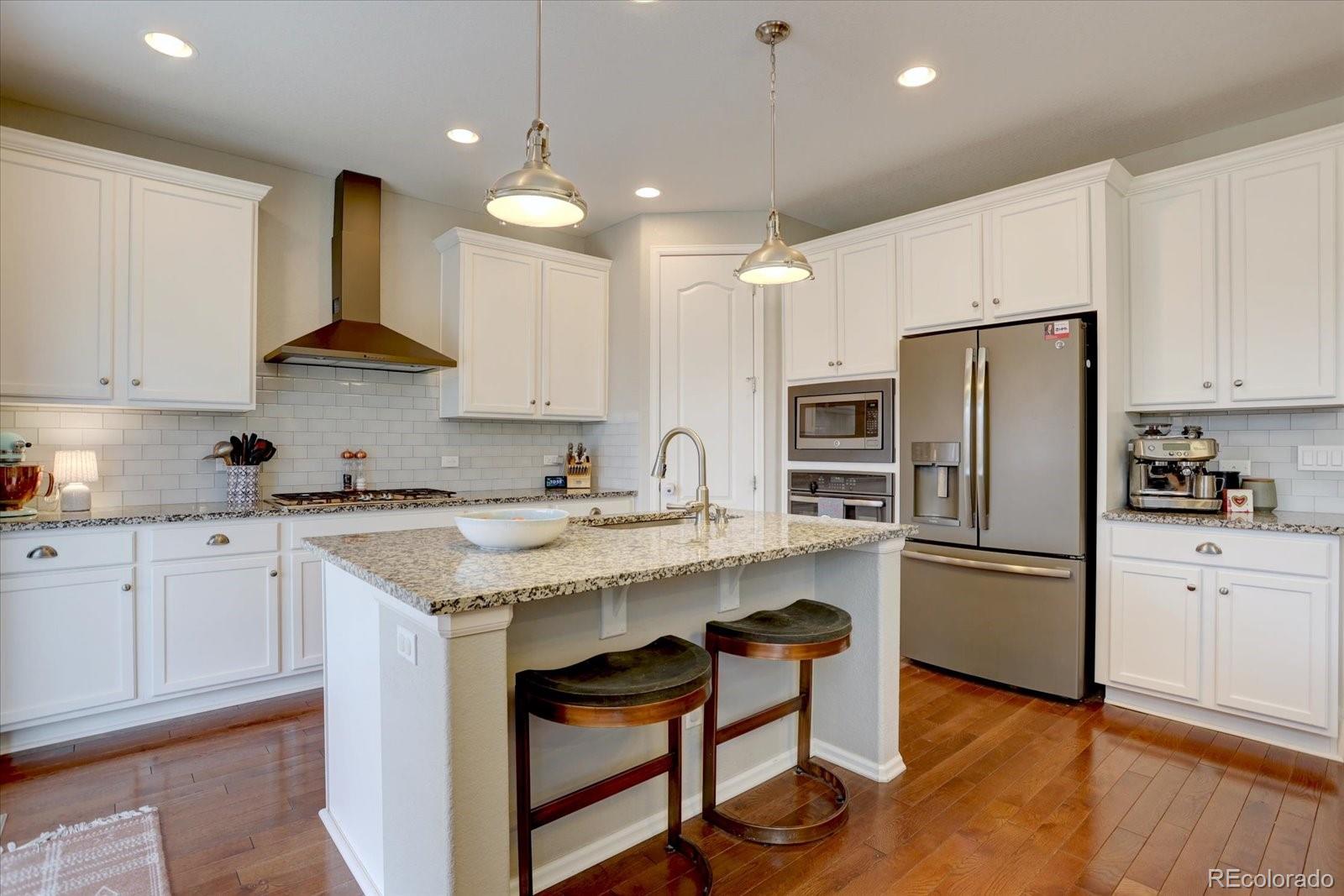 MLS Image #5 for 21408 e union place,aurora, Colorado