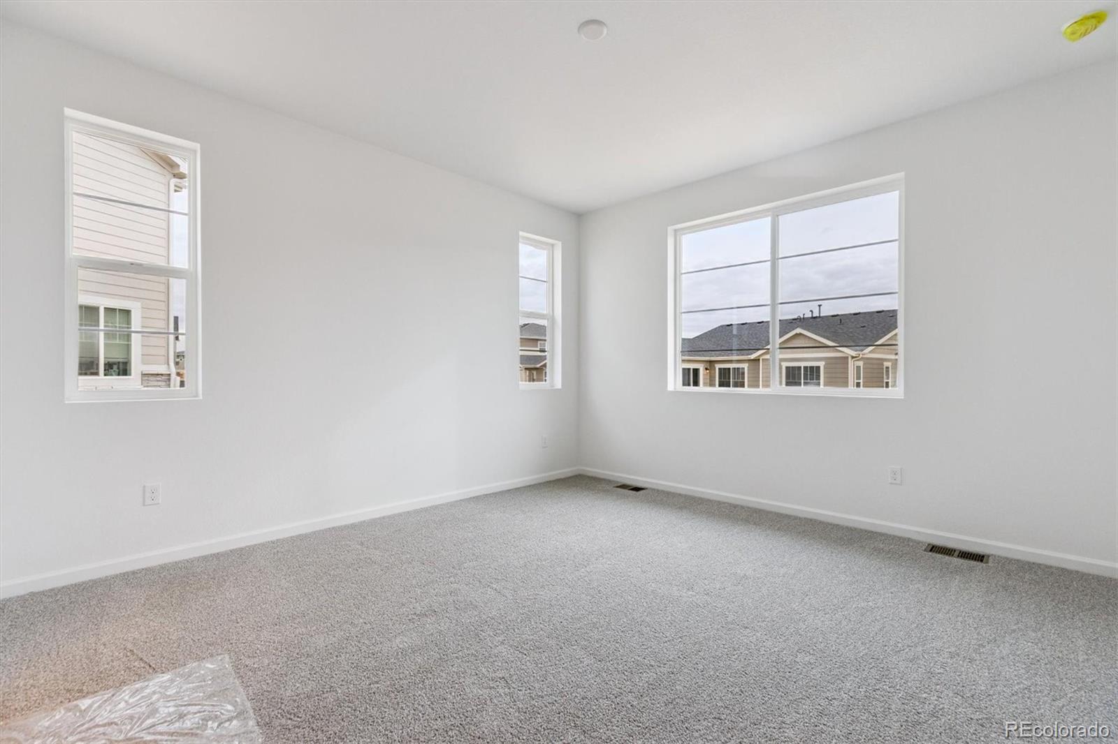 MLS Image #11 for 24720 e 42nd avenue,aurora, Colorado