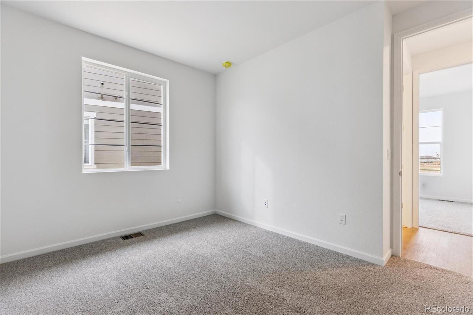 MLS Image #16 for 24720 e 42nd avenue,aurora, Colorado