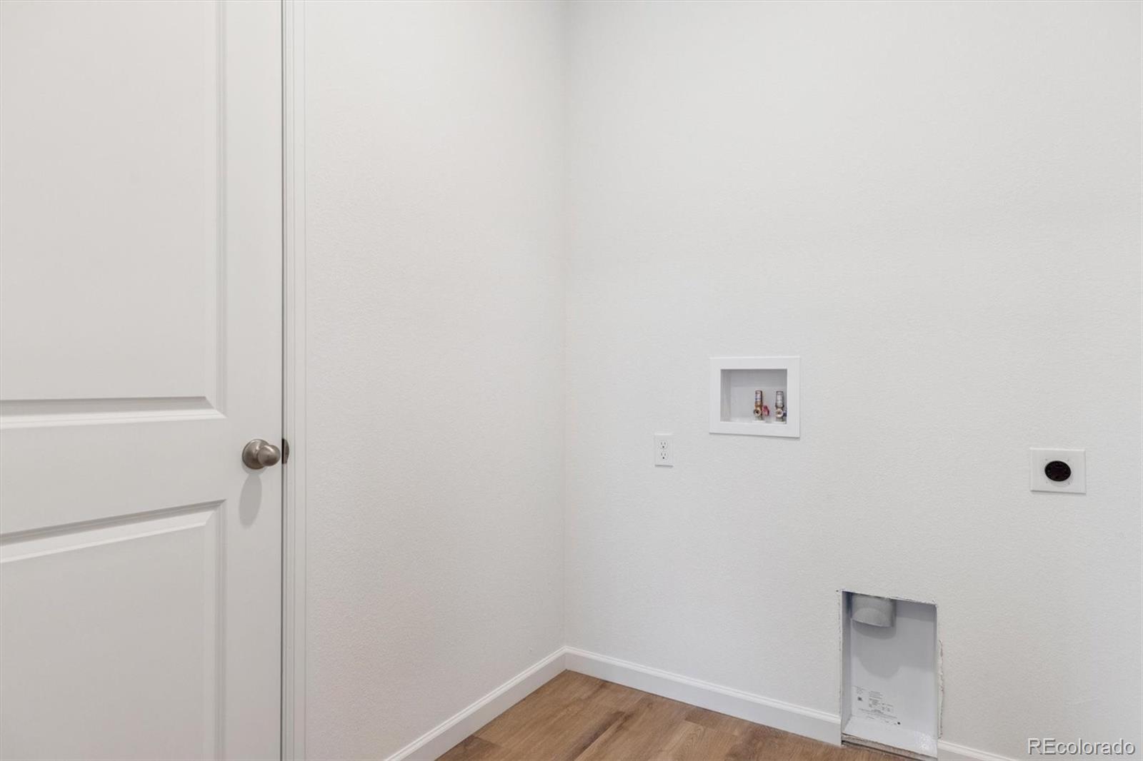 MLS Image #17 for 24720 e 42nd avenue,aurora, Colorado