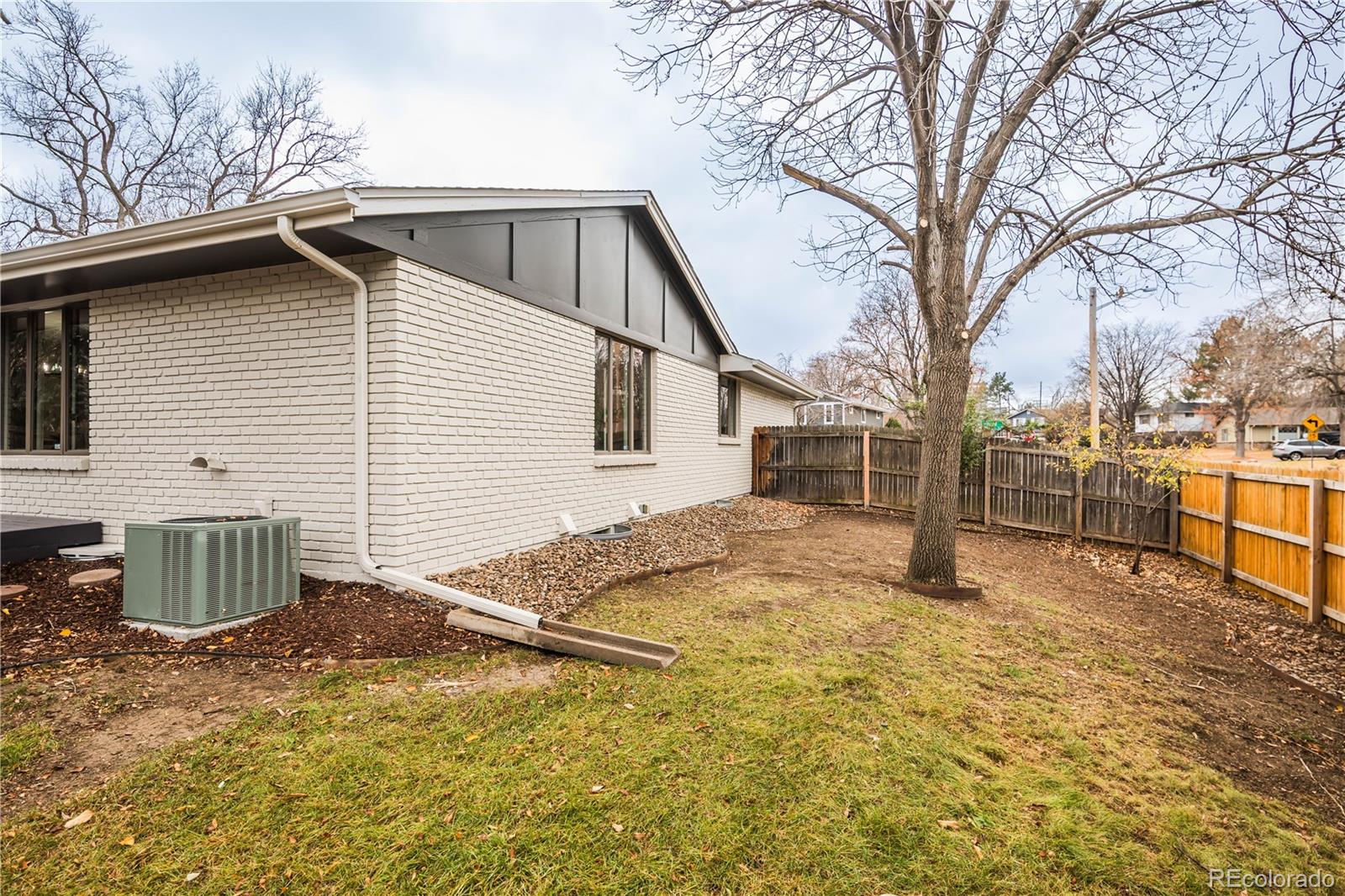 MLS Image #36 for 9007 e floyd place,denver, Colorado