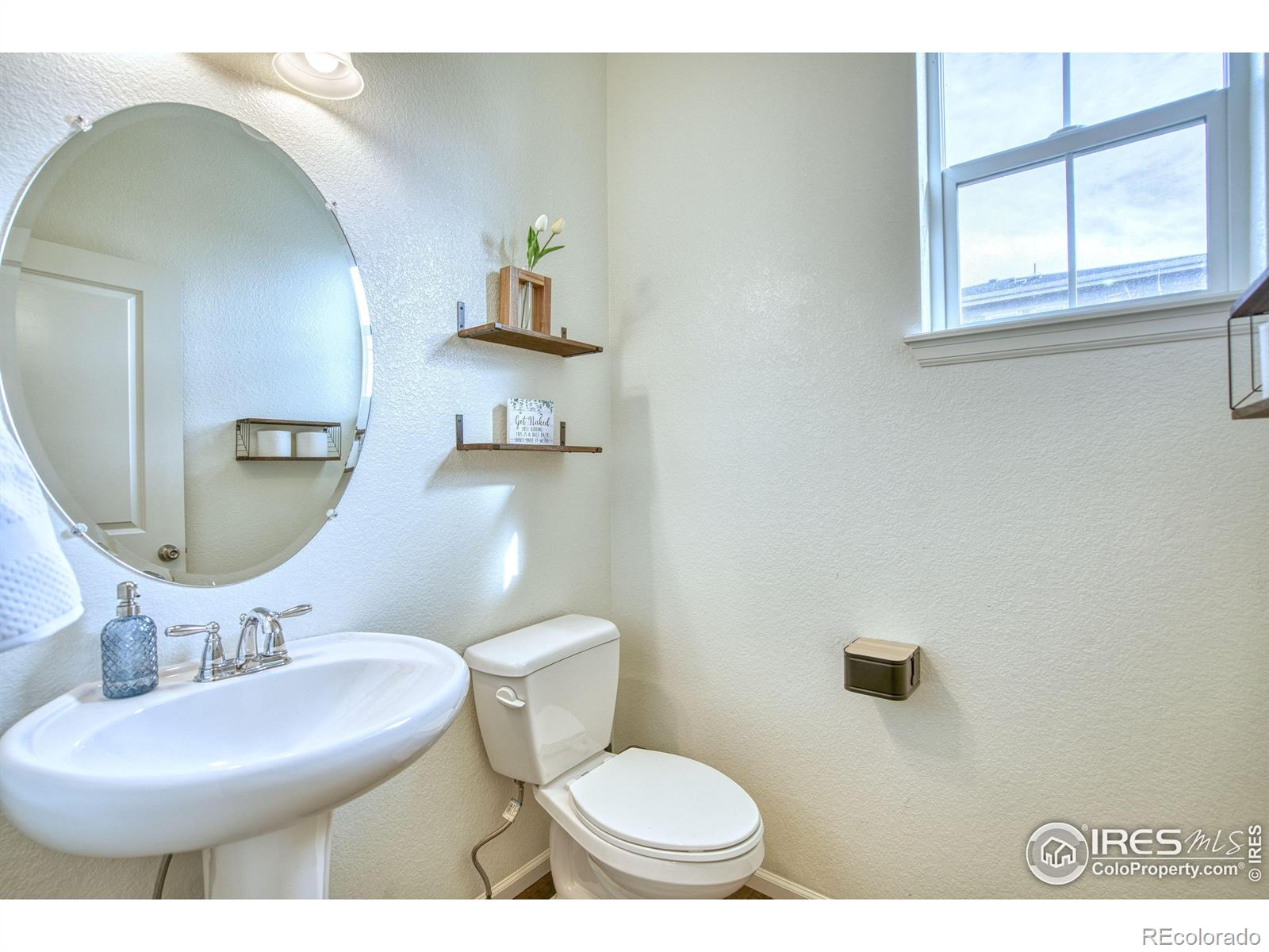 MLS Image #14 for 4701  colorado river drive,firestone, Colorado