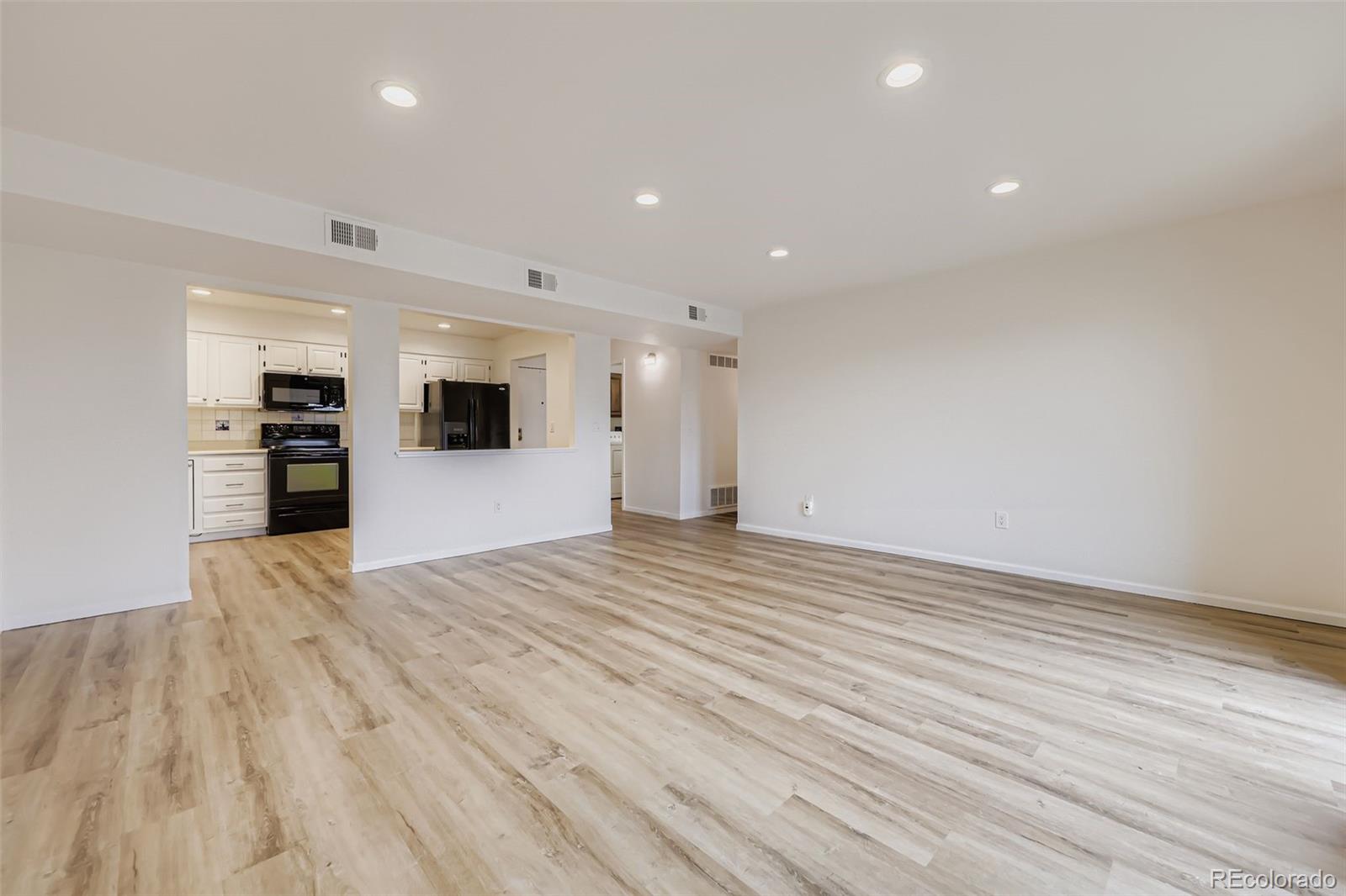 MLS Image #3 for 12565  sheridan boulevard 115,broomfield, Colorado
