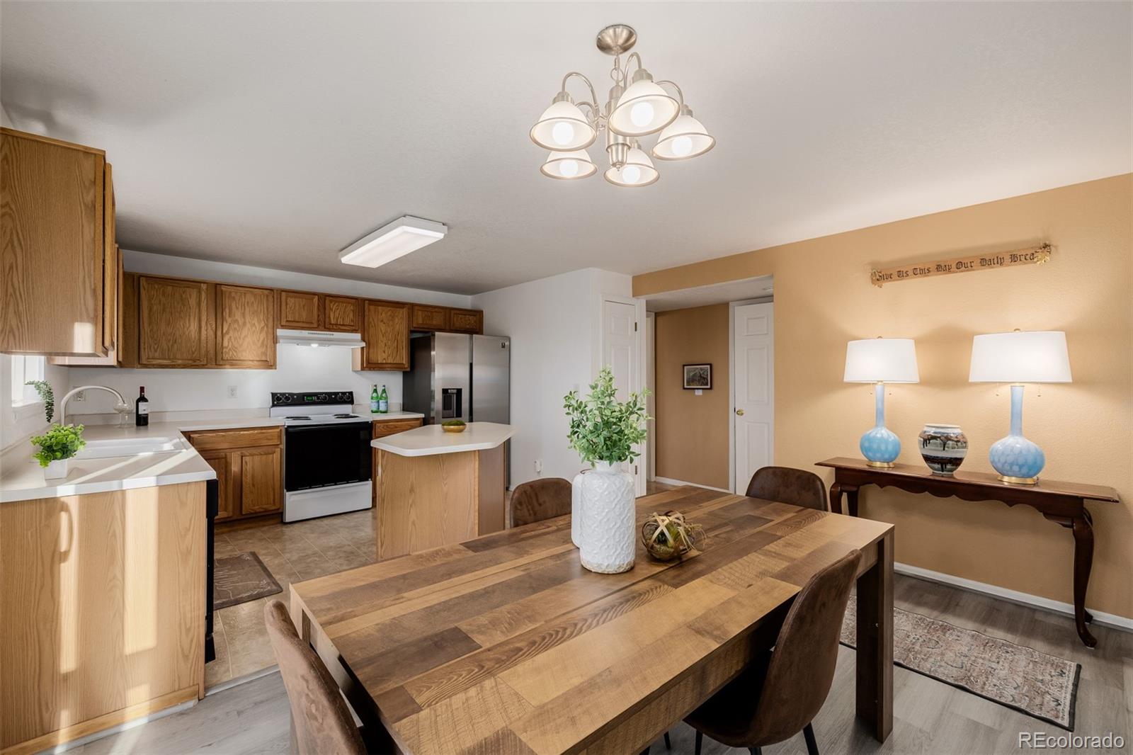 MLS Image #15 for 611  branding iron lane,castle rock, Colorado