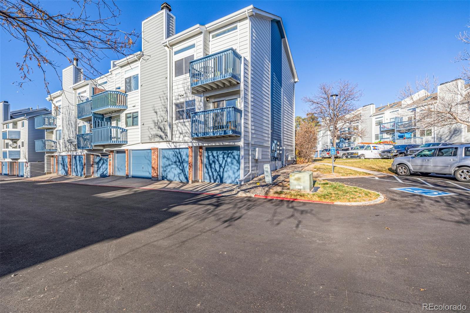 MLS Image #4 for 1342 s cathay court,aurora, Colorado