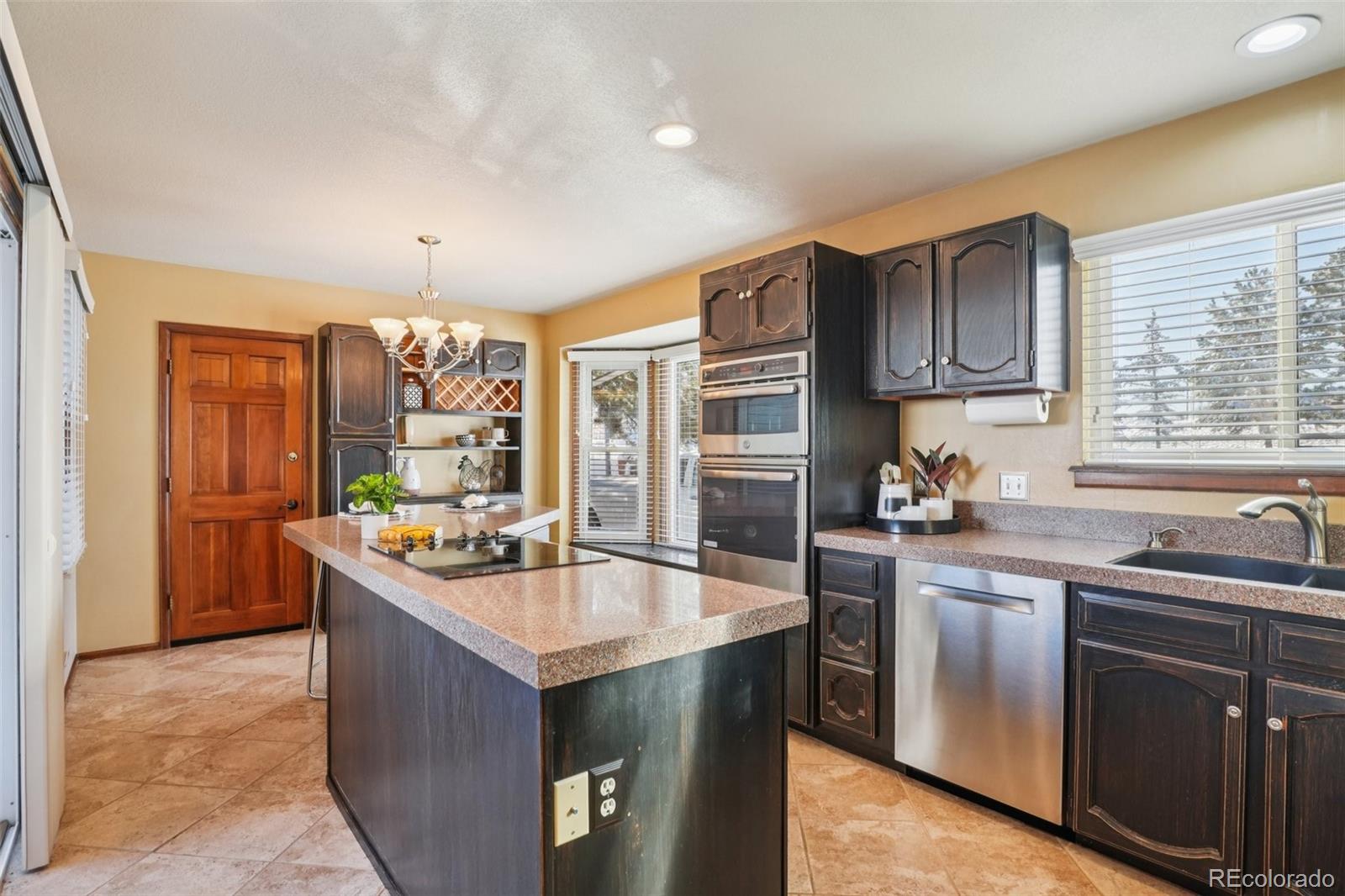 MLS Image #13 for 11202  wyandot street,denver, Colorado
