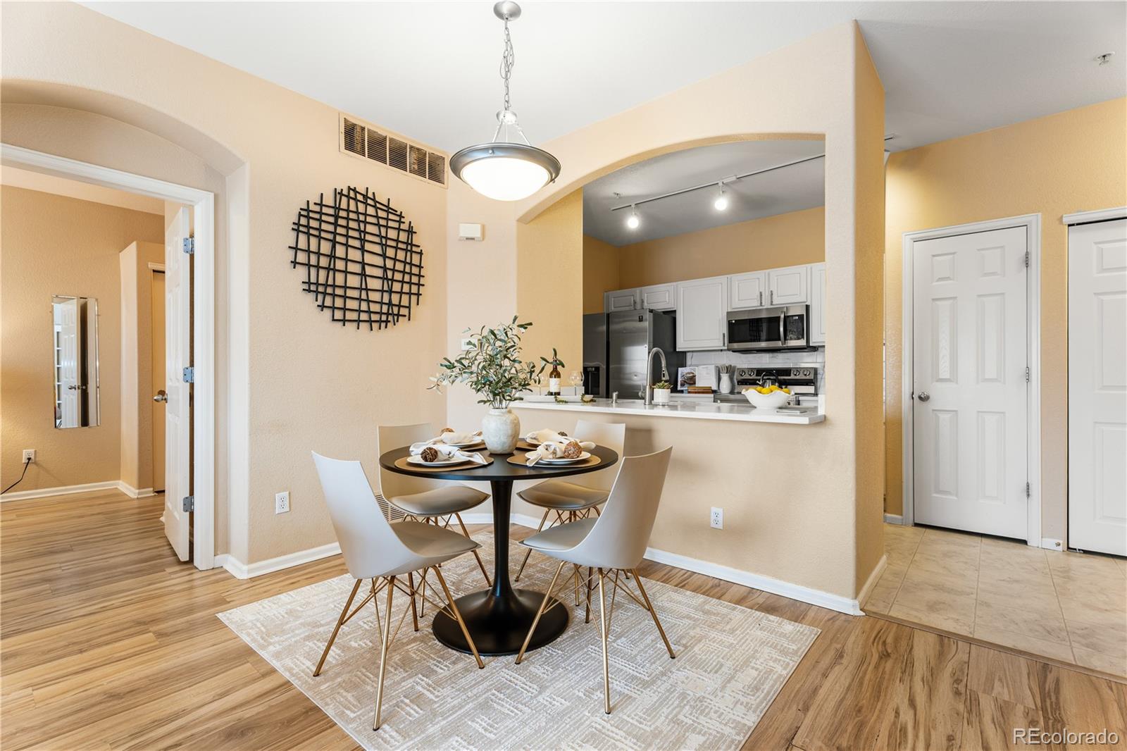 MLS Image #11 for 5255  memphis street,denver, Colorado