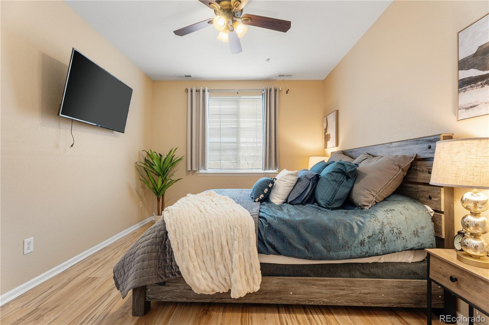 MLS Image #16 for 5255  memphis street,denver, Colorado
