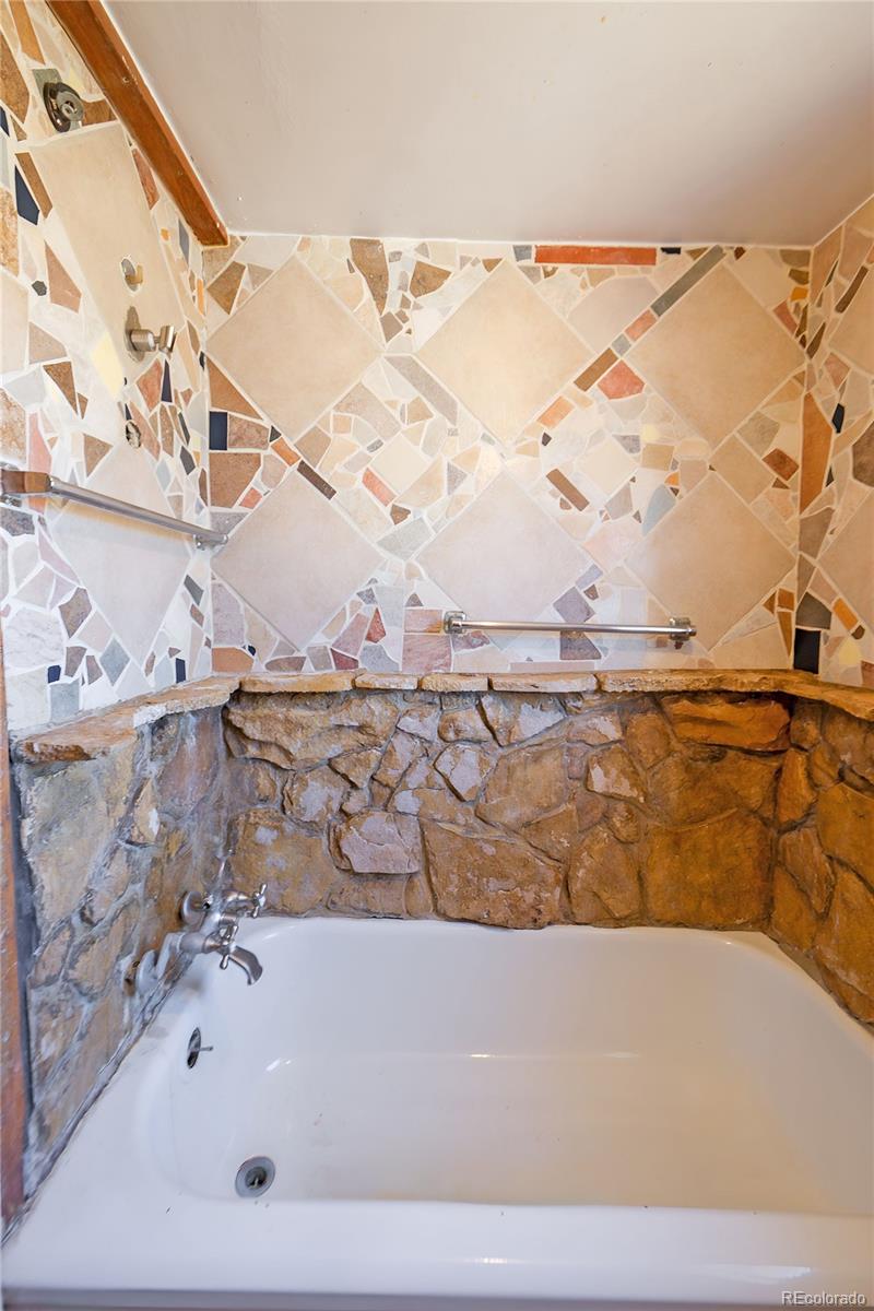 MLS Image #4 for 385  pine street,del norte, Colorado