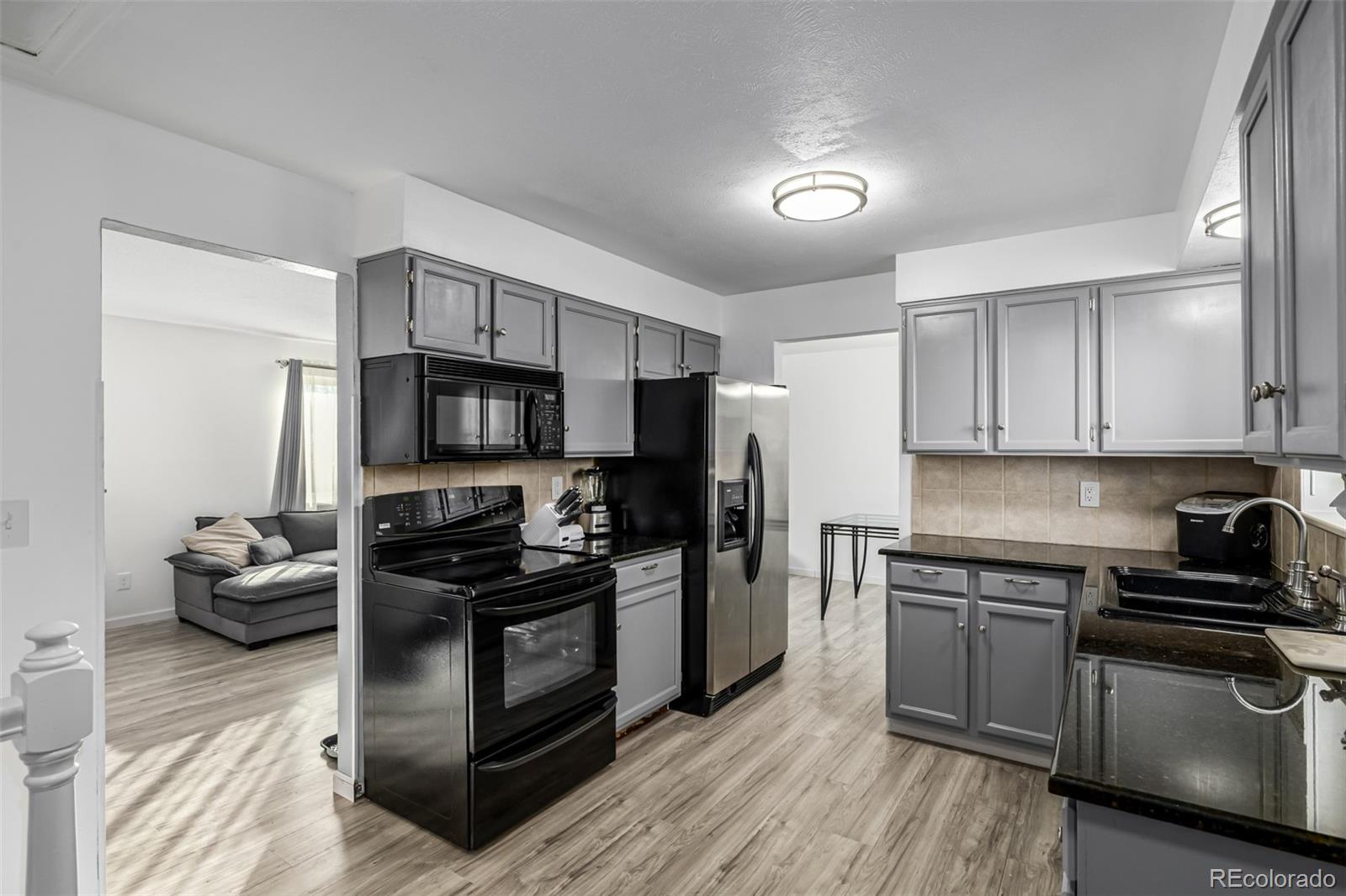 MLS Image #11 for 14551 e gunnison place,aurora, Colorado