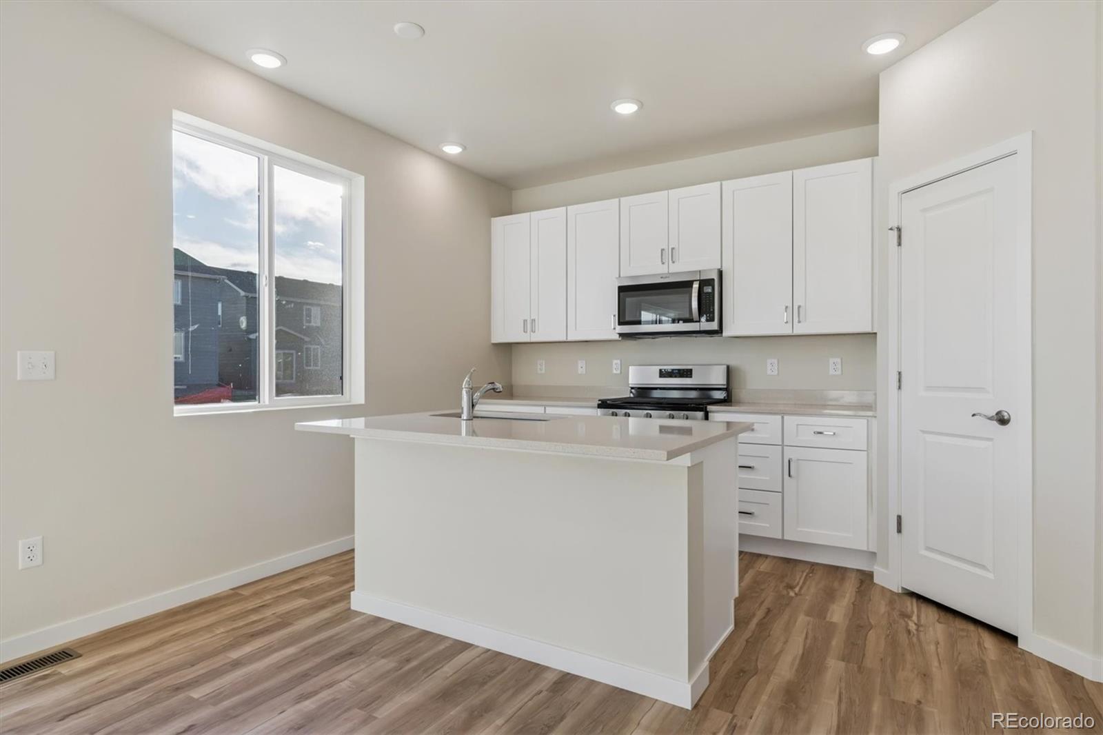 MLS Image #5 for 1430  farmstead street,brighton, Colorado