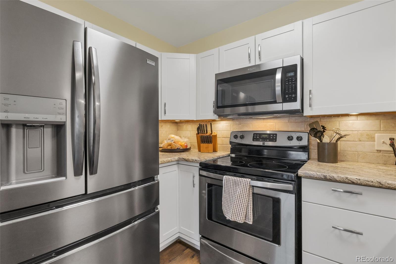 MLS Image #9 for 13635 e bates avenue 404,aurora, Colorado