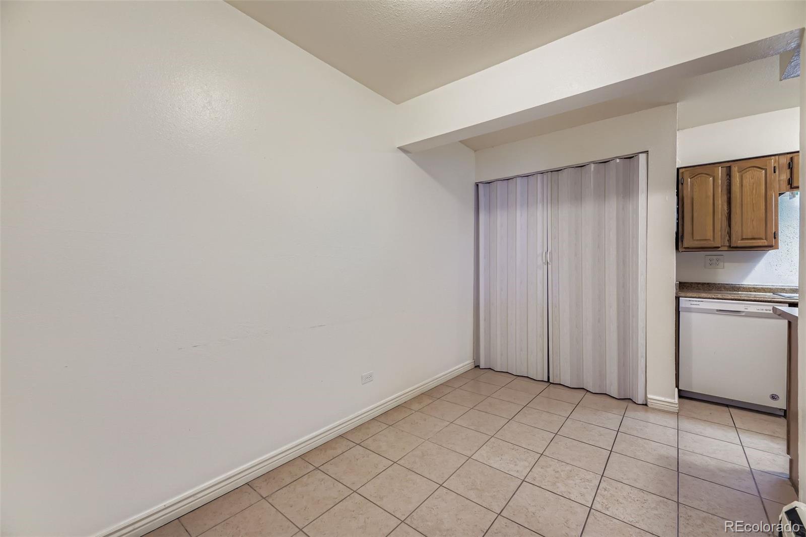 MLS Image #11 for 4641 s lowell boulevard a,denver, Colorado
