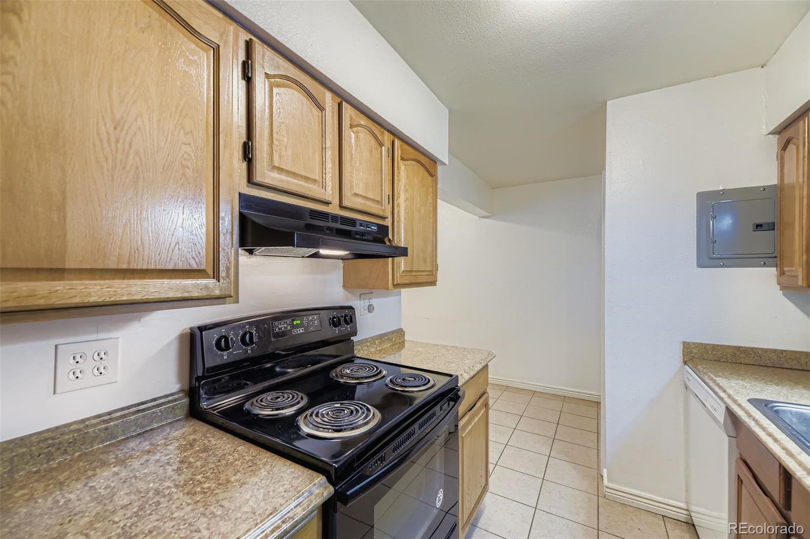 MLS Image #9 for 4641 s lowell boulevard a,denver, Colorado