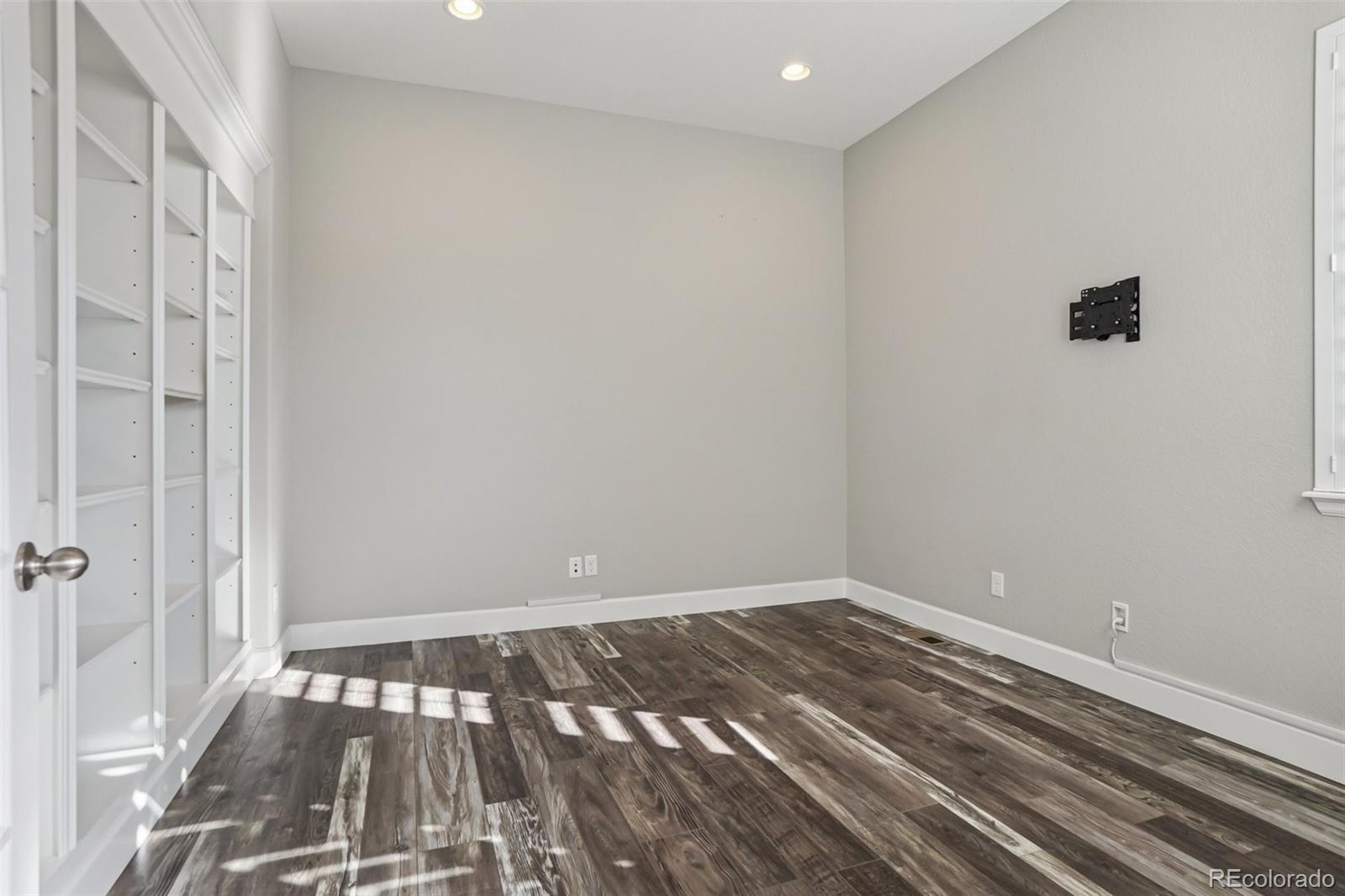 MLS Image #14 for 26683 e peakview place,aurora, Colorado
