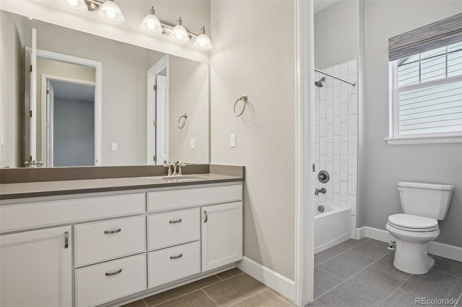 MLS Image #22 for 26683 e peakview place,aurora, Colorado