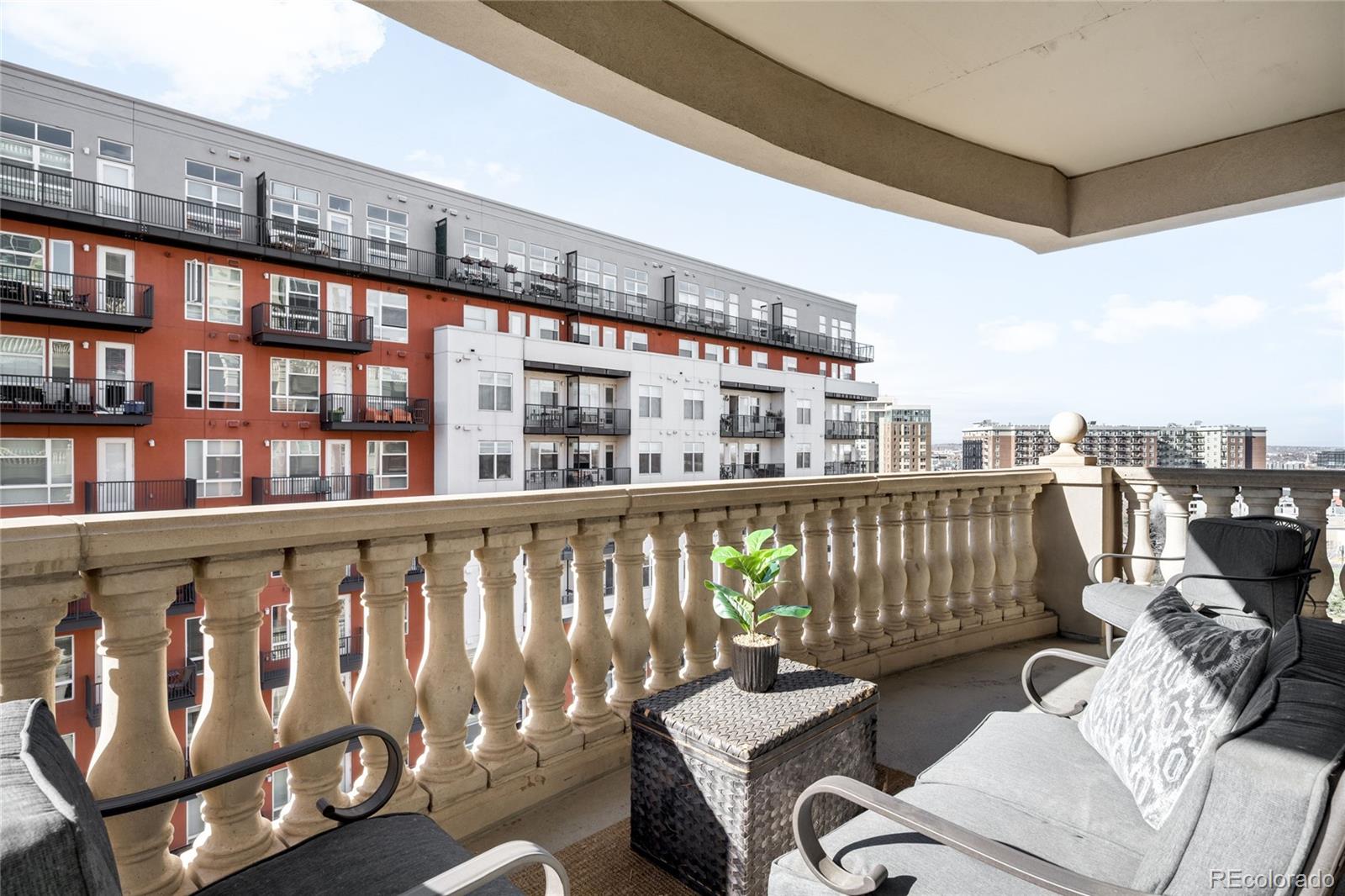 MLS Image #21 for 1950 n logan street 901,denver, Colorado