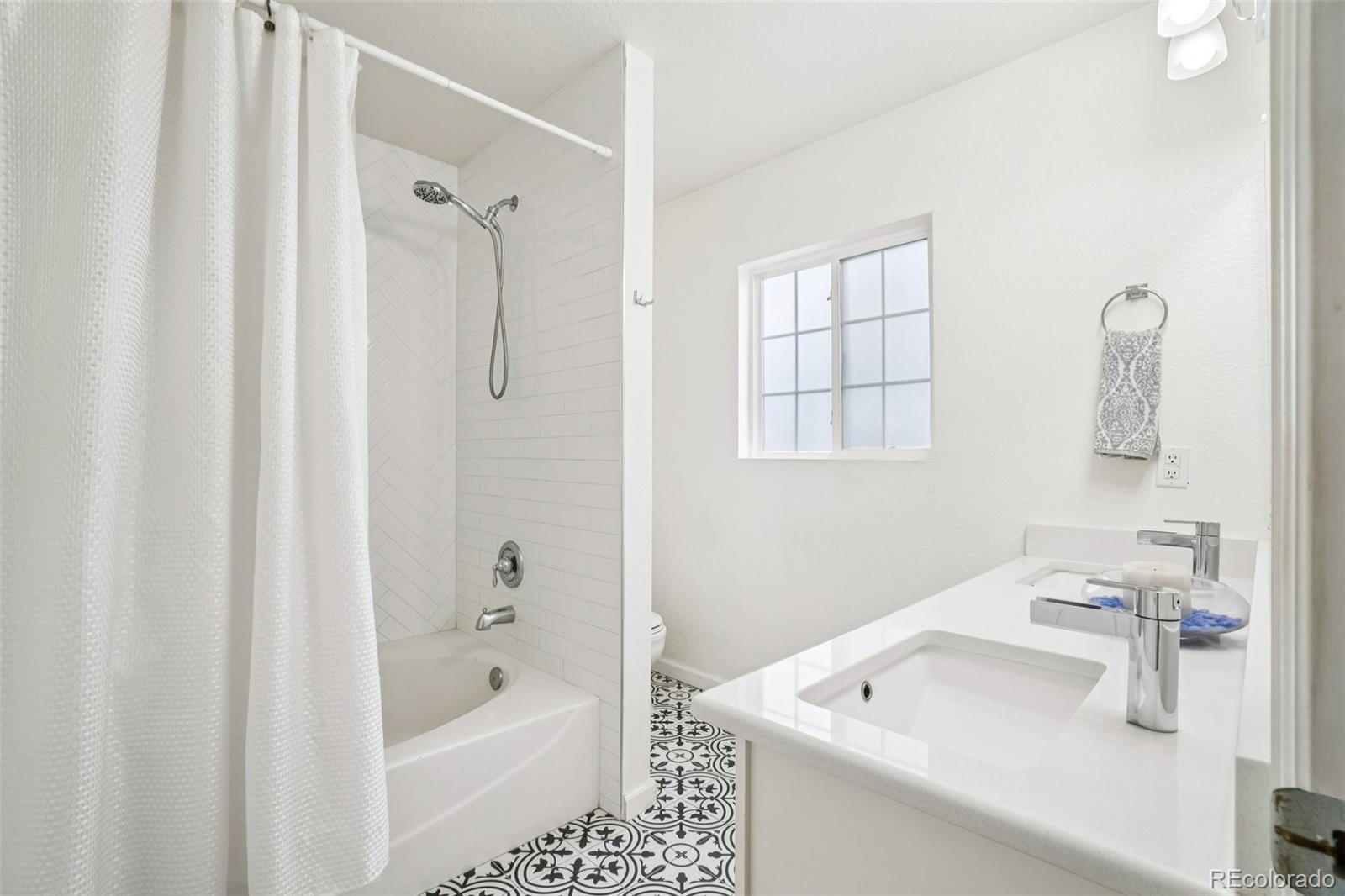 MLS Image #15 for 4357 s jebel lane,centennial, Colorado