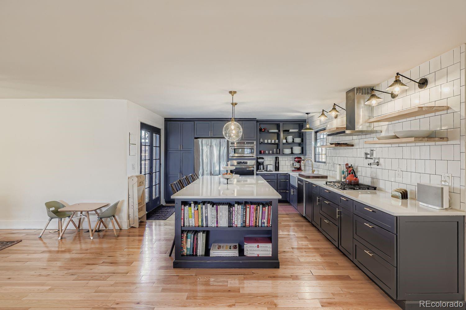 MLS Image #11 for 4997 e iowa avenue,denver, Colorado