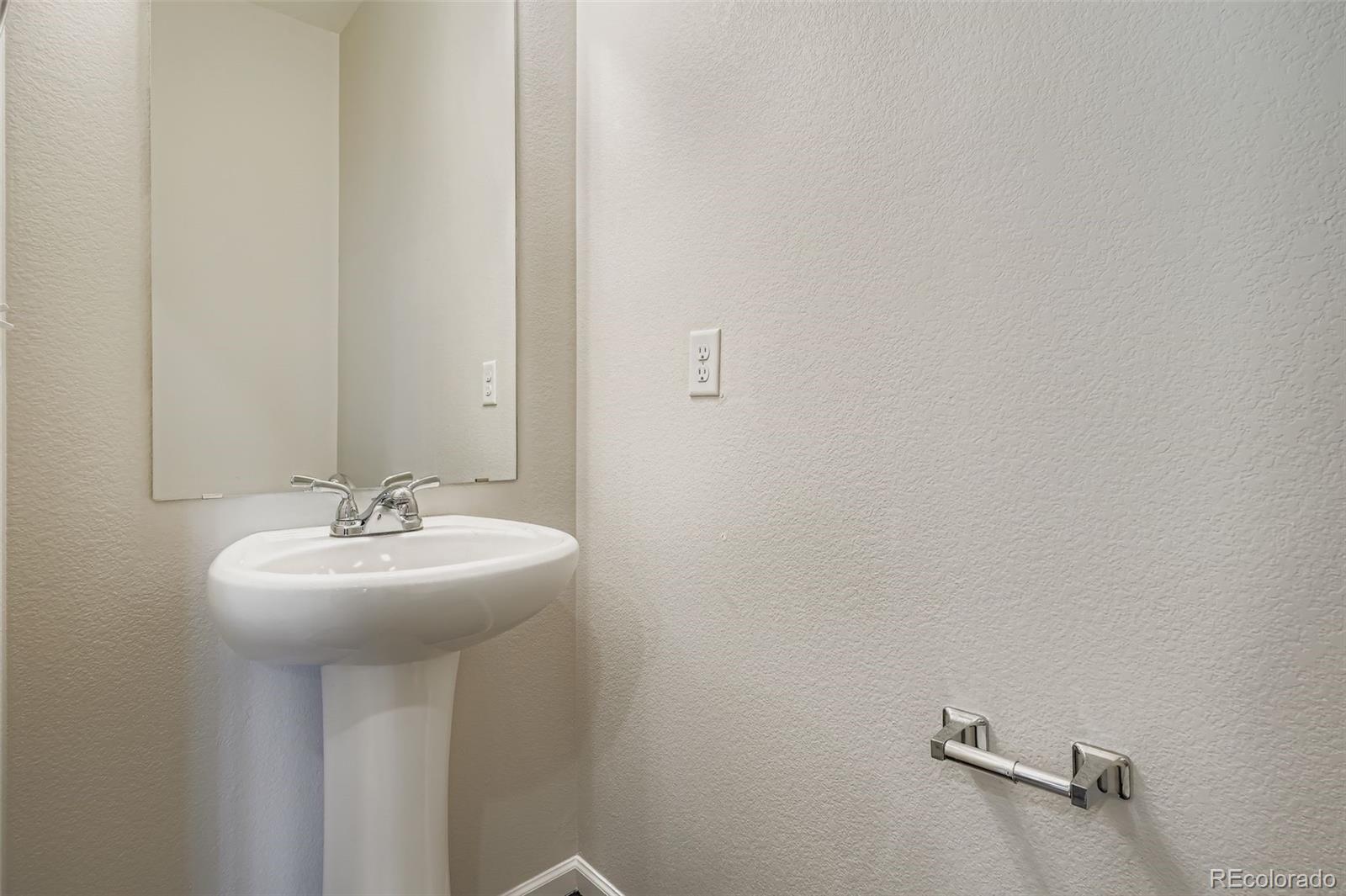 MLS Image #8 for 3841 n himalaya road,denver, Colorado