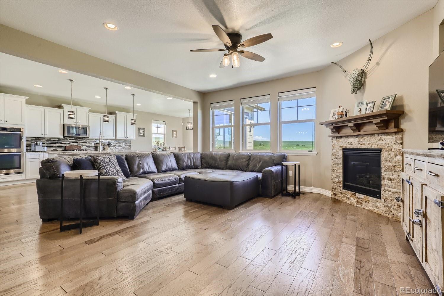 MLS Image #5 for 15709 w 95th place,arvada, Colorado