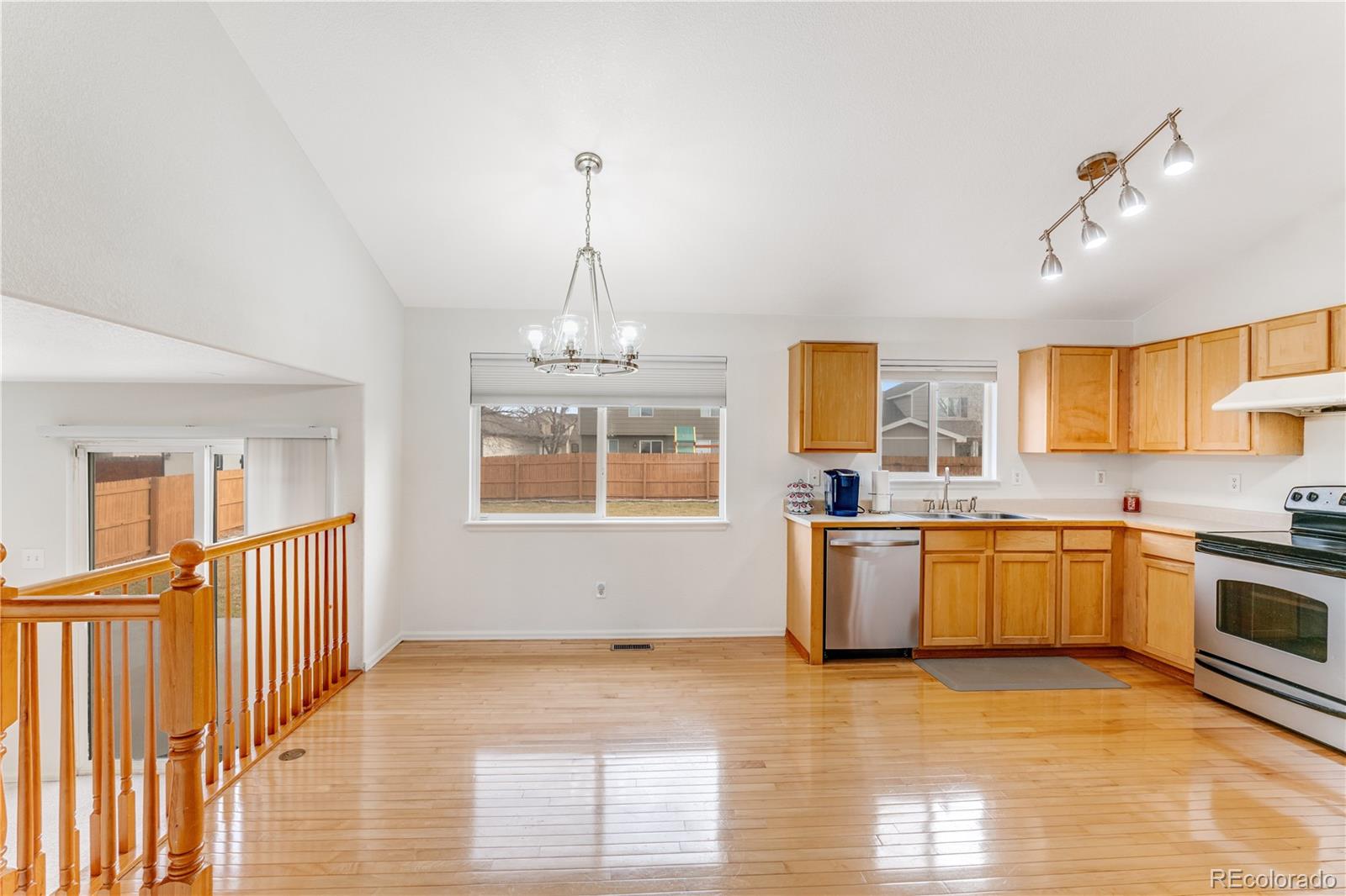 MLS Image #10 for 11589  river run circle,commerce city, Colorado