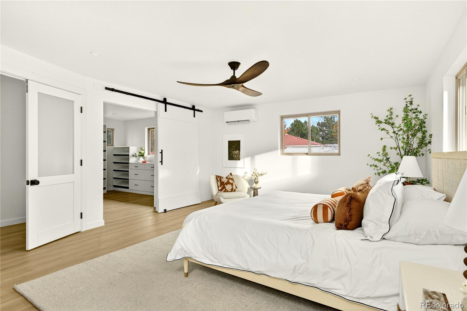 MLS Image #22 for 2429 s leyden street,denver, Colorado