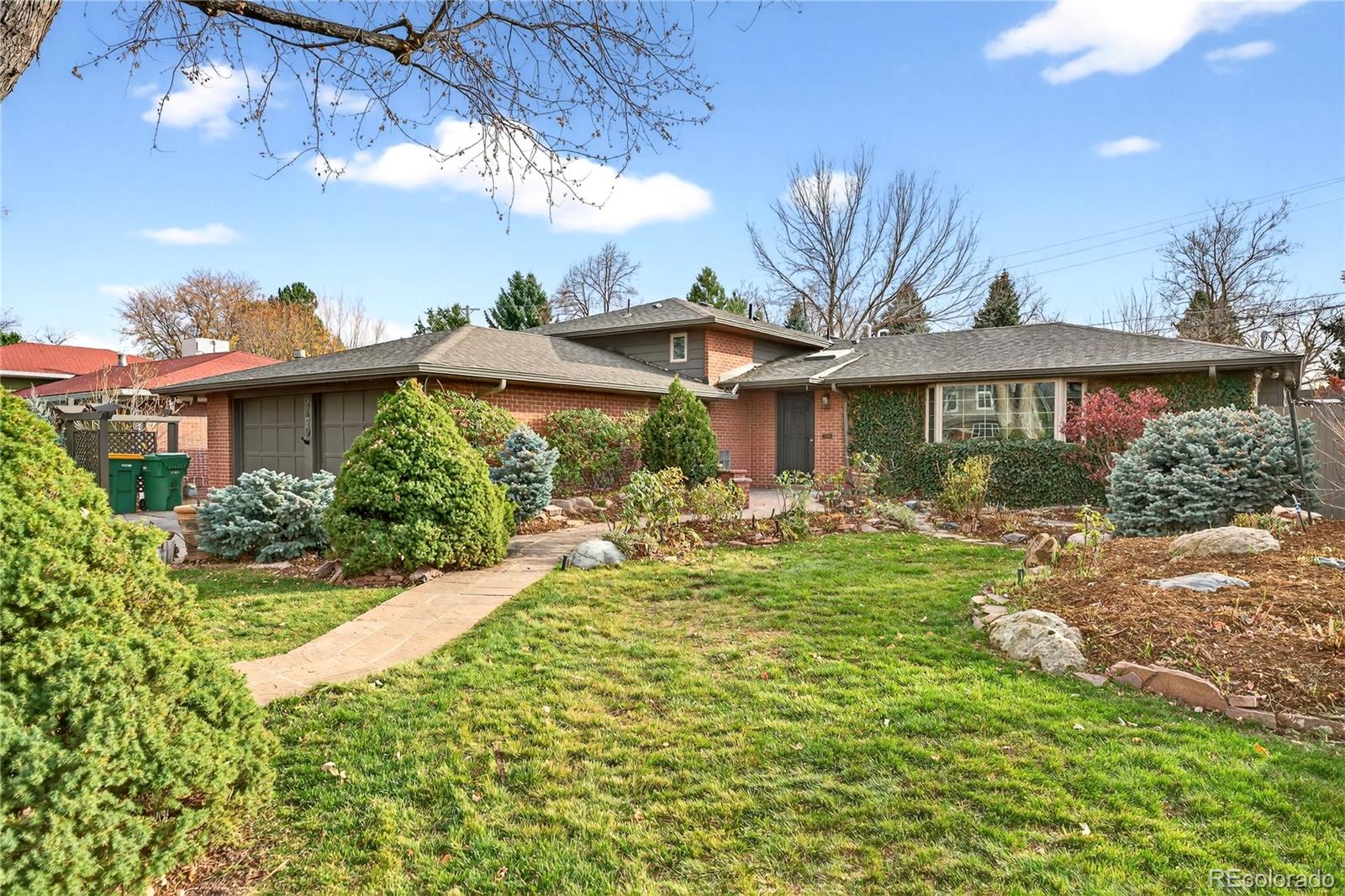 MLS Image #46 for 2429 s leyden street,denver, Colorado