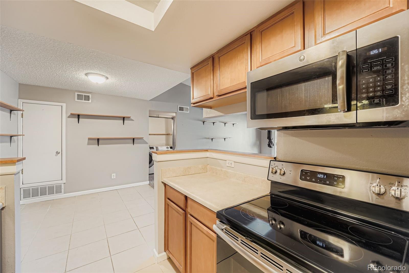 MLS Image #13 for 3460 s eagle street 201,aurora, Colorado