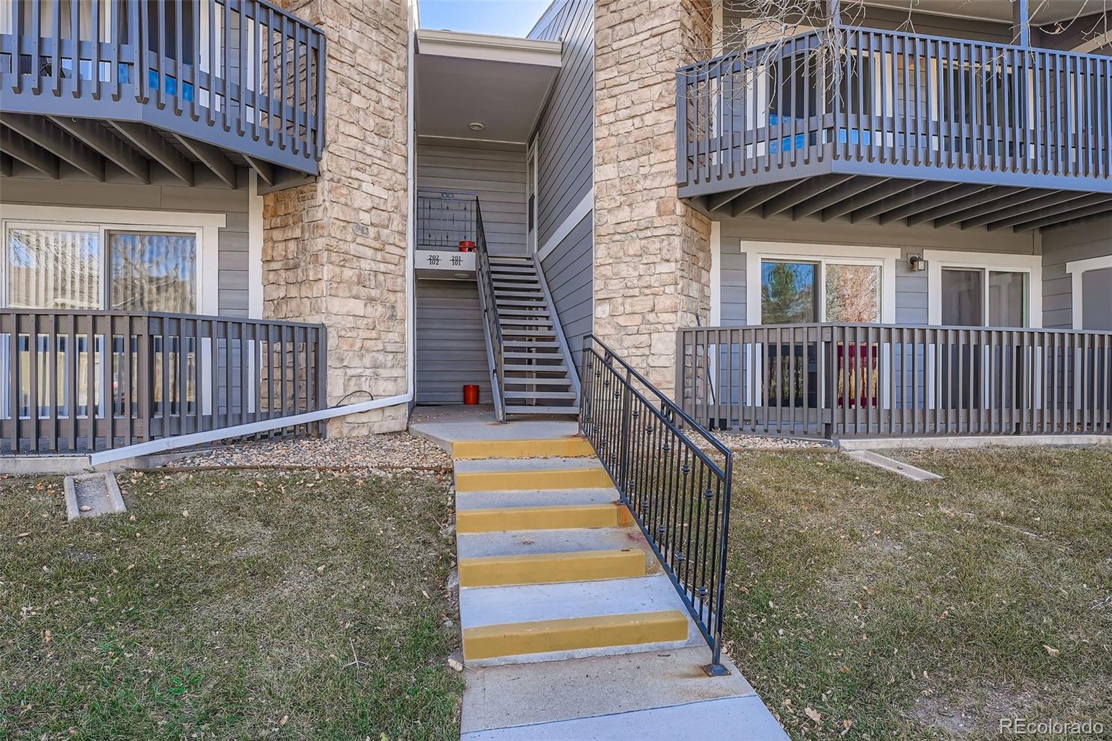 MLS Image #3 for 3460 s eagle street 201,aurora, Colorado