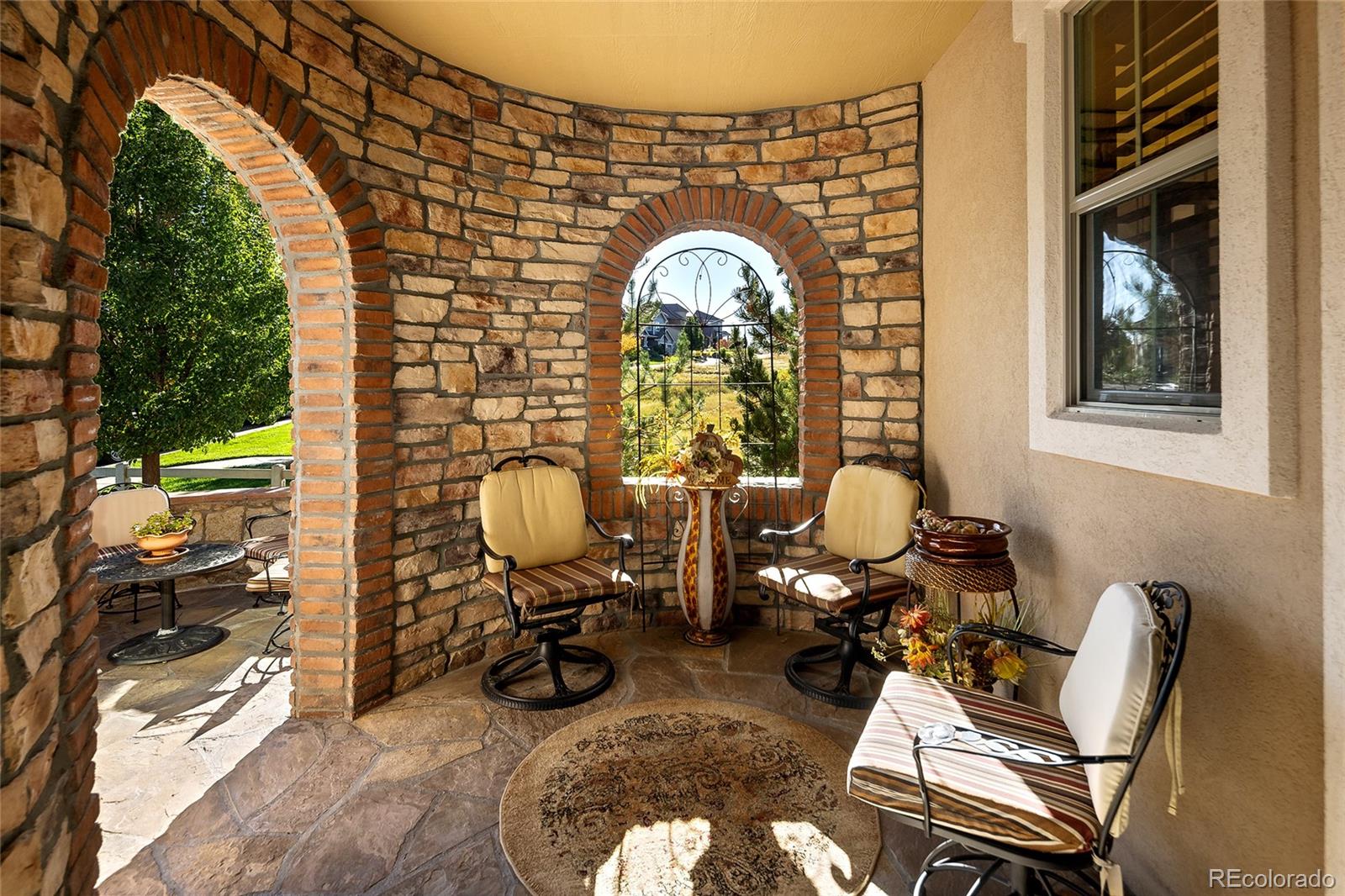 MLS Image #4 for 10859  manorstone drive,highlands ranch, Colorado