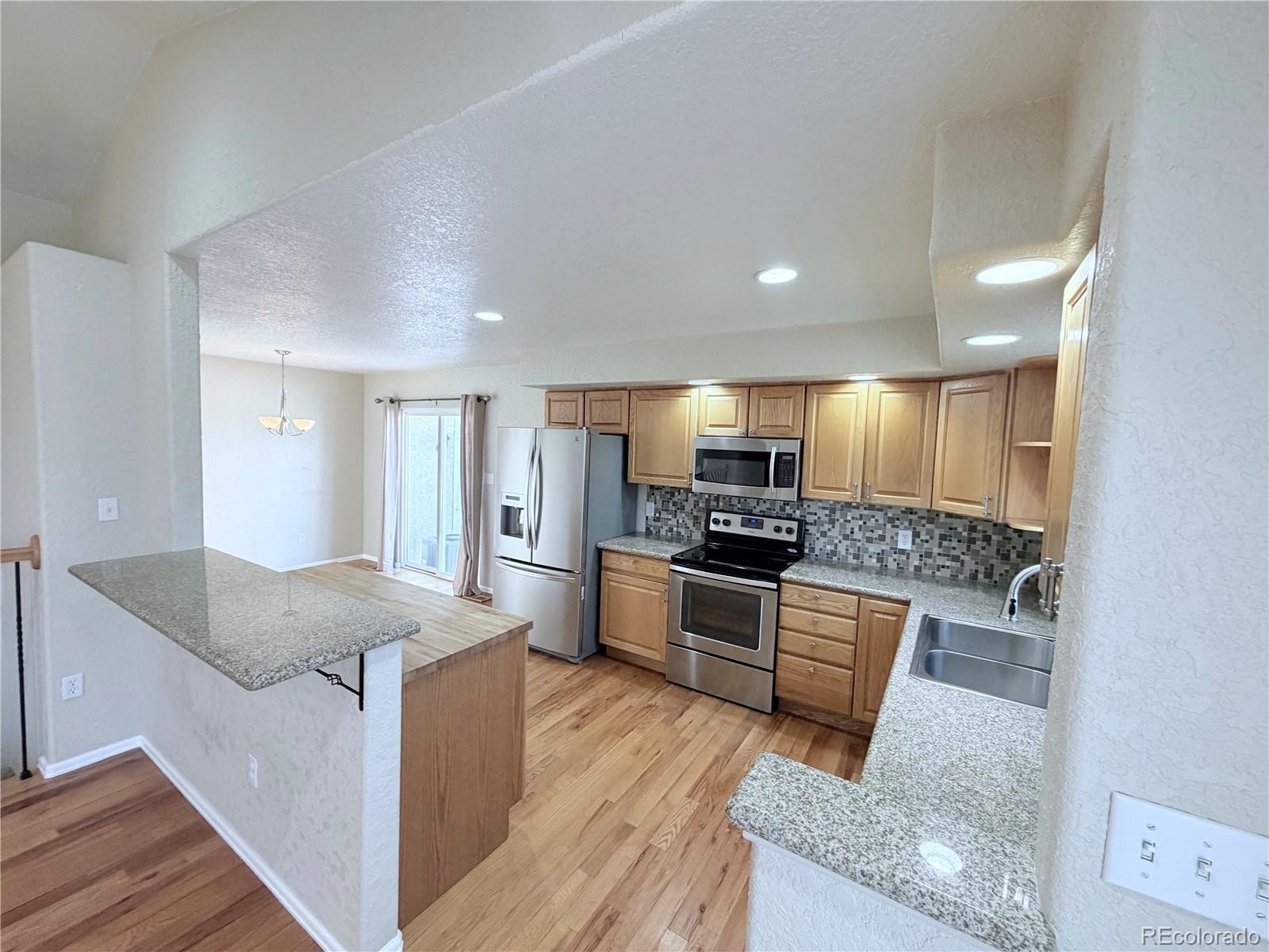MLS Image #7 for 190 s circle drive,pueblo, Colorado