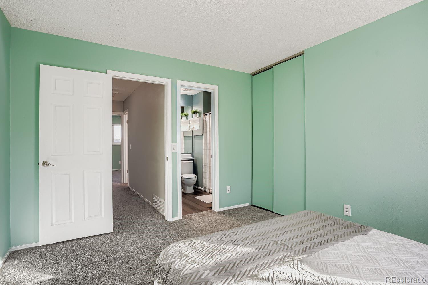 MLS Image #12 for 2204 s jasper way b,aurora, Colorado