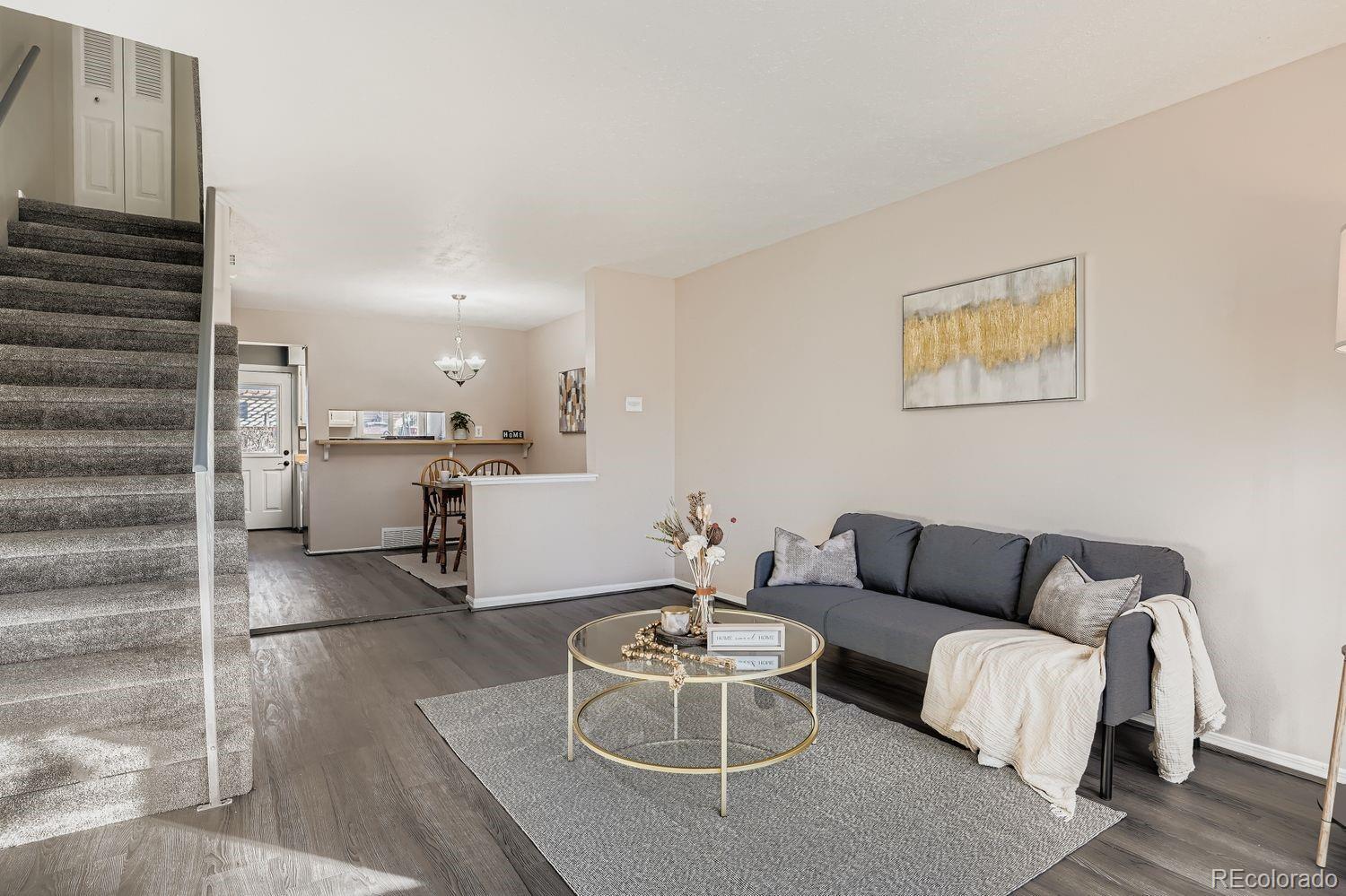 MLS Image #2 for 2204 s jasper way b,aurora, Colorado