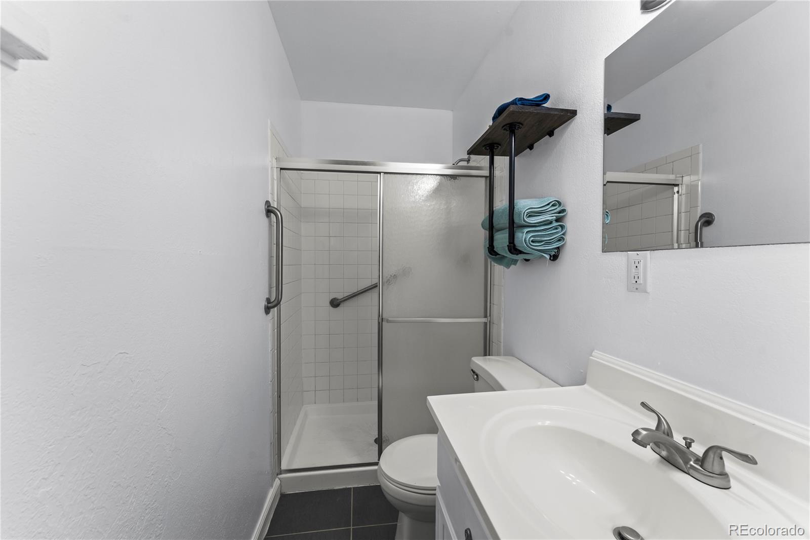 MLS Image #10 for 526  griffith way,colorado springs, Colorado
