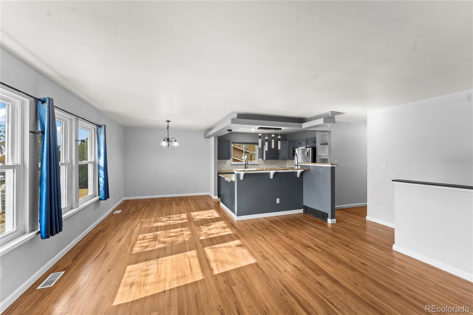 MLS Image #6 for 526  griffith way,colorado springs, Colorado