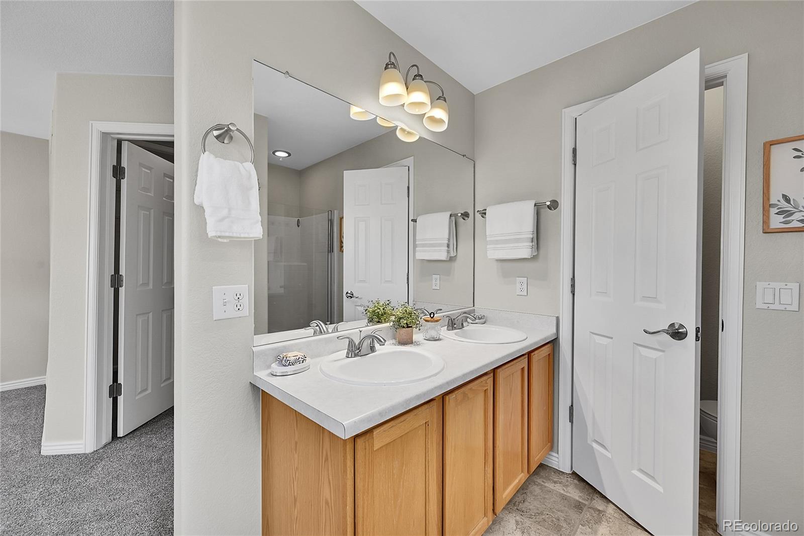 MLS Image #12 for 576 w 91st circle,thornton, Colorado