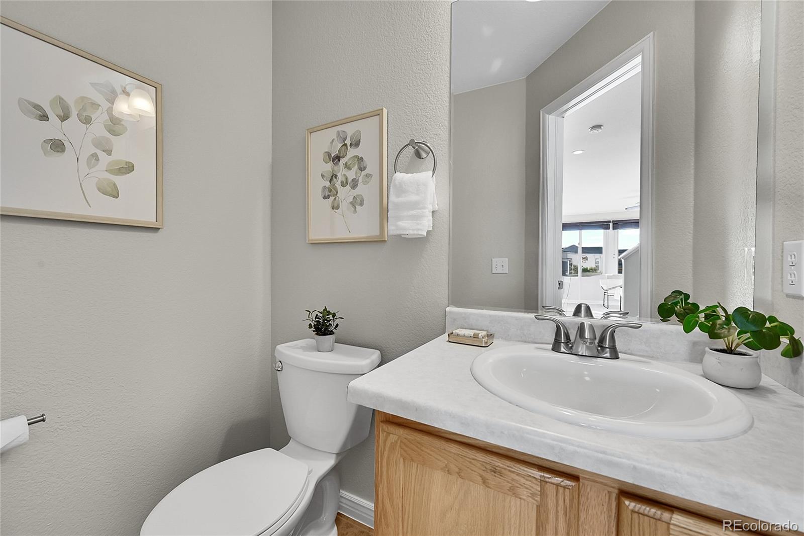 MLS Image #14 for 576 w 91st circle,thornton, Colorado