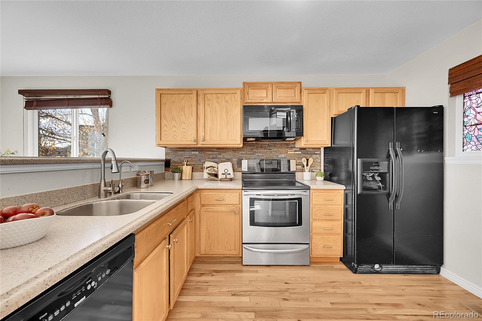 MLS Image #7 for 576 w 91st circle,thornton, Colorado