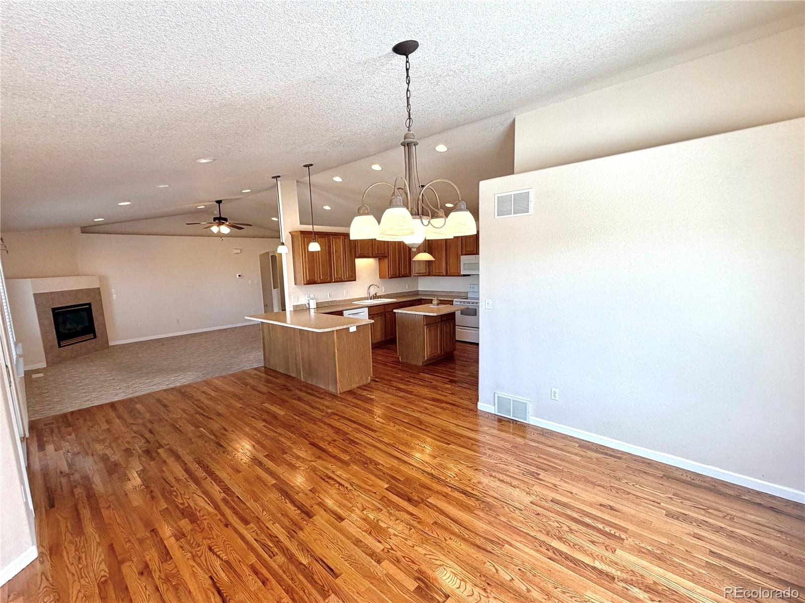 MLS Image #11 for 5405  peregrine drive,pueblo, Colorado