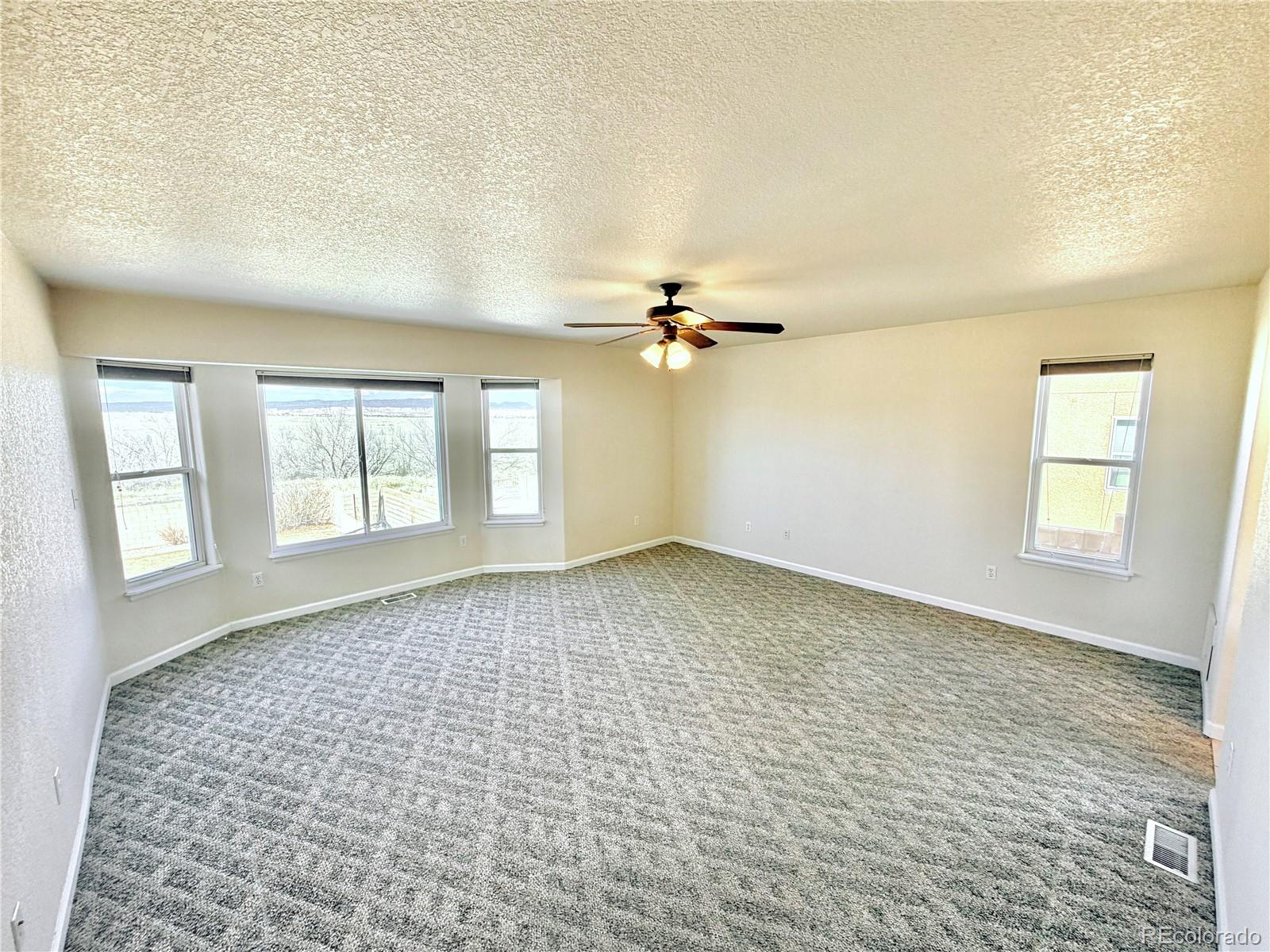 MLS Image #15 for 5405  peregrine drive,pueblo, Colorado